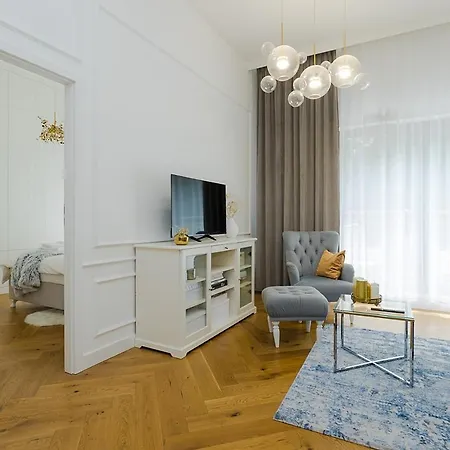 Woronicza Premium- Margo *